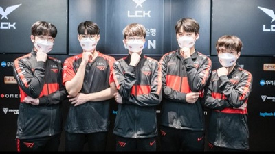 王不見王 | LOL官推發(fā)問：18連勝的GEN與2022春季賽18連勝的T1碰上 誰會贏？