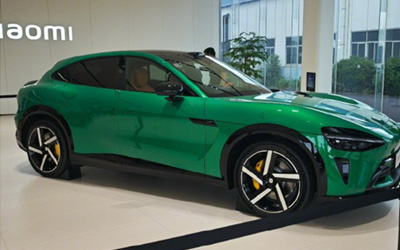 雷軍發(fā)布微博：小米YU7展車已陸續(xù)到店 用戶可提前預(yù)約