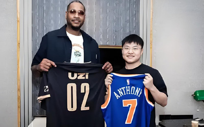 【雙冠聯(lián)動(dòng)】NBA傳奇安東尼與LOL巨星UZI上演世紀(jì)同