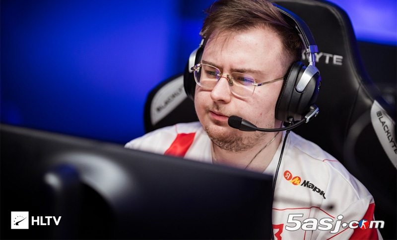 Boombl4專訪：BetBoom線下賽首秀3-1晉級(jí)，坦言Ax1Le狀態(tài)掙扎但仍是關(guān)鍵先生