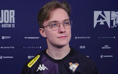 FL4MUS坦承生涯最差賽季 誓言奧斯汀Major證明自我 Virtus.pro選手專訪 FL4MUS坦承生涯最差賽季 誓言奧斯汀Major證明自我 Virtus.pro選手專訪