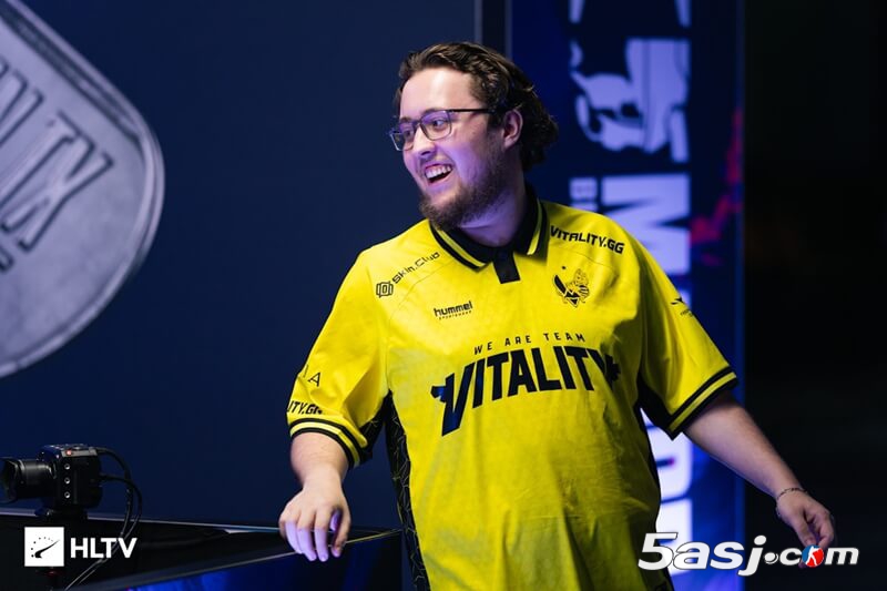 奧斯汀Major巔峰對決：s1mple/ZywOo/donk三代TOP1首度同臺競技