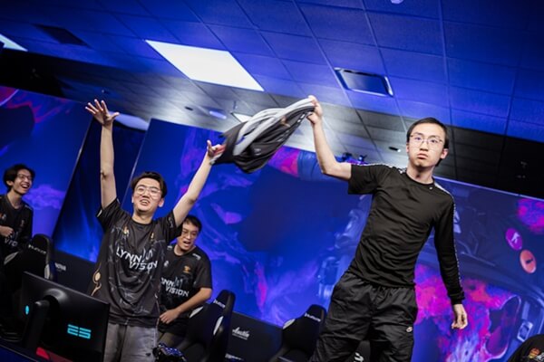 奧斯汀Major精彩爆冷全回顧:Falcons隕落 Legacy逆襲 s1mple王者歸來(lái) | 淘汰賽對(duì)陣解析 奧斯汀Major精彩爆冷全回顧:Falcons隕落 Legacy逆襲 s1mple王者歸來(lái) | 淘汰賽對(duì)陣解析