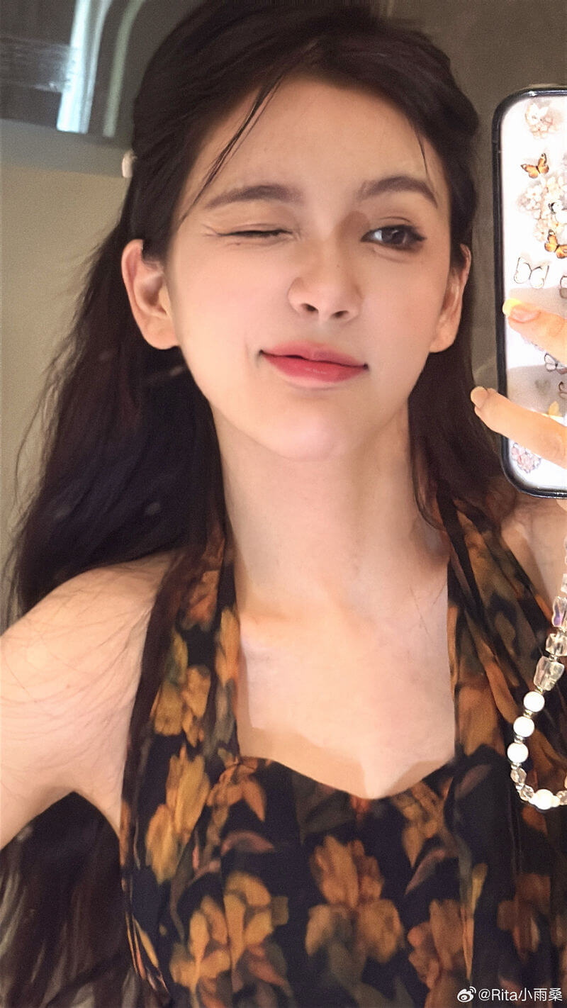 LPL女解說Rita曬照：今天不是門鎖拍的 ！