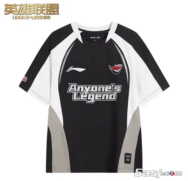 2025LPL戰(zhàn)隊MSI出征服正式發(fā)售 限量款外套999元 T恤399元