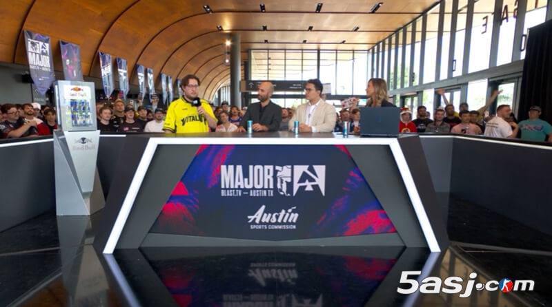 ZywOo賽后專訪：直言不滿去年Top3排名 放話2025必奪CSGO年度Top1