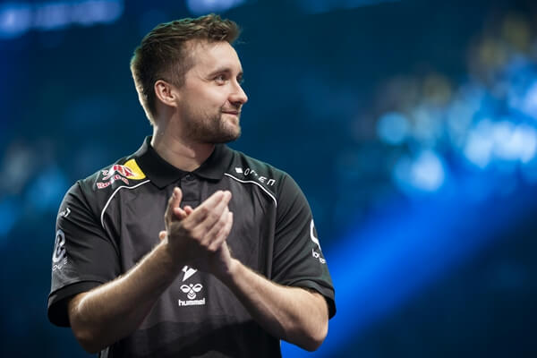 HooXi透露Astralis新賽季調(diào)整：FISSURE賽事將帶來(lái)戰(zhàn)術(shù)