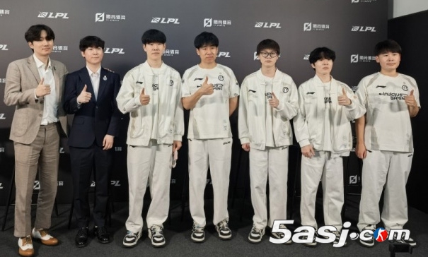 TheShy傷害王秘籍曝光！iG橫掃AL賽后群訪：GALA五殺蕓阿