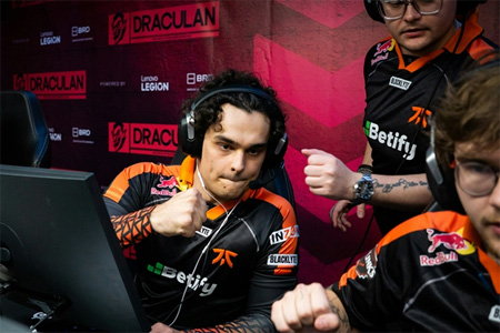 fnatic斬獲DraculaN S1線下賽冠軍