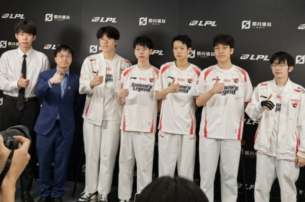 爆冷橫掃！AL 3-0碾壓JDG晉級(jí)敗者組決賽，F(xiàn)landre坦言“