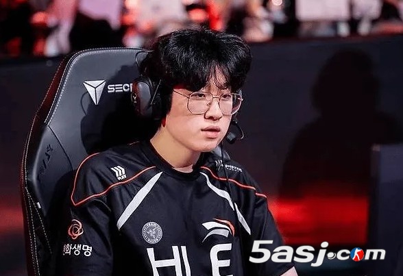 LCK季后賽勝者組決賽HLE 3比0擊敗KT，賽后采訪Zeus全