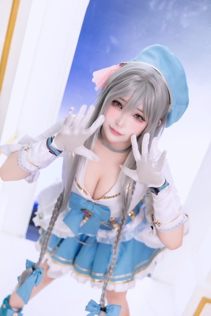 《劍星》體模尹雪花Cos作品：《棕色塵埃2》葛蘭西特
