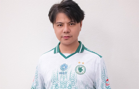 ‘小孩’曾卓君加盟沙特Falcons戰(zhàn)隊！與宿敵DCQ同隊引