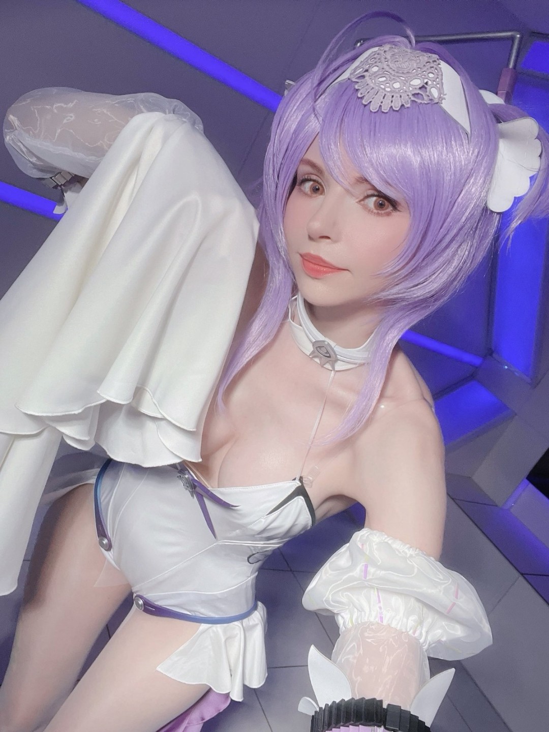 《生化危機(jī)4重制版》阿什莉體模最新Cos美圖：《漫威爭(zhēng)鋒》隱形女泳裝皮膚